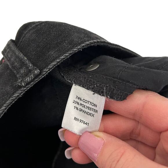 J. Jill Black Slim Leg Raw Hem Jeans Sz 8 - Picture 3 of 5